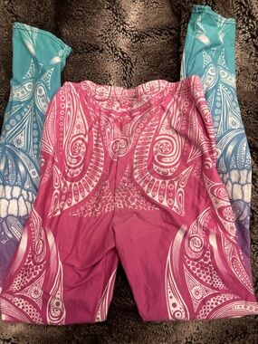 Women’s Pink and Teal Paisley Print Leggings